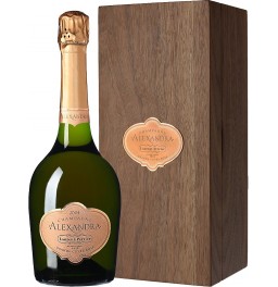 Шампанское "Alexandra" Grand Cuvee Rose, 2004, gift box