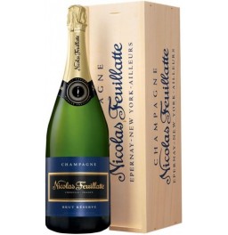Шампанское Nicolas Feuillatte, Brut Reserve Particuliere, wooden box, 1.5 л