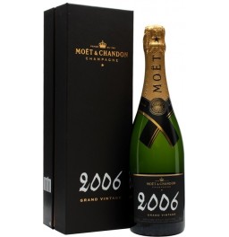 Шампанское Moet &amp; Chandon, Grand Vintage, 2006, gift box