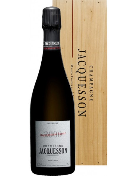 Шампанское Jacquesson, Millesime Degorgement Tardif Brut, 2000, wooden box