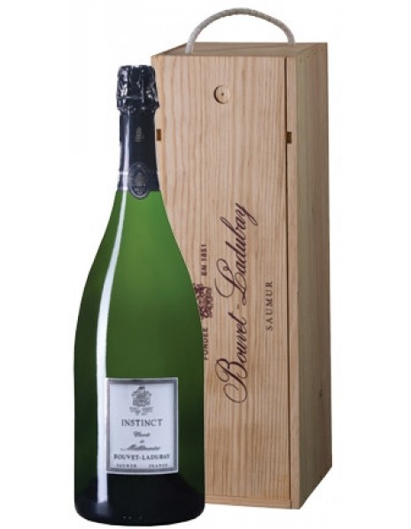 Игристое вино Bouvet Ladubay, "Instinct" Cuvee de Millenaire Brut, Saumur AOC, 2012, wooden box, 1.5 л